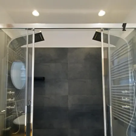 Stunning Kalsa Apartment Palermo